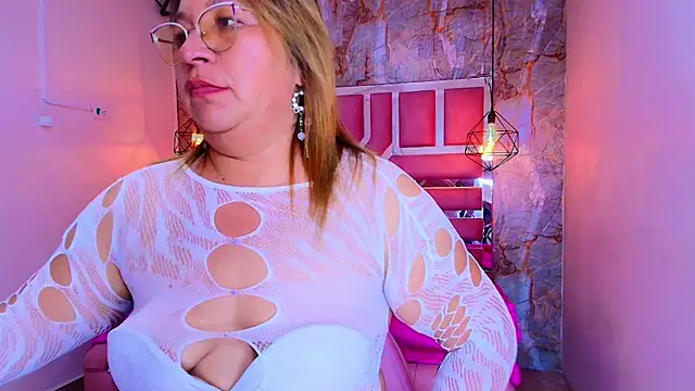 MaylinRosse_: онлайн-секс-чат