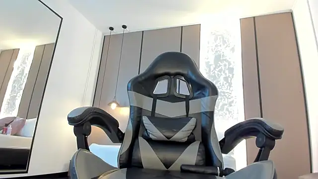 zoee_zi: онлайн-секс-чат