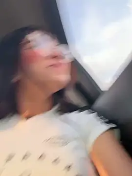 AngieRousse_'s Live XXX Chat