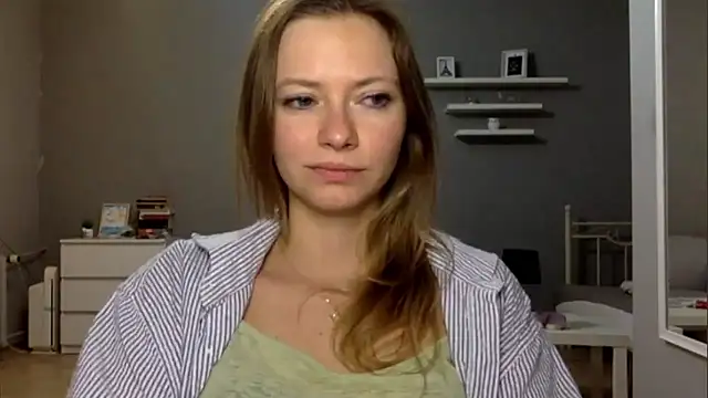 MillieShow: онлайн-секс-чат