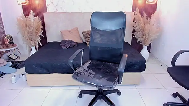 Samantharoseee_: онлайн-секс-чат