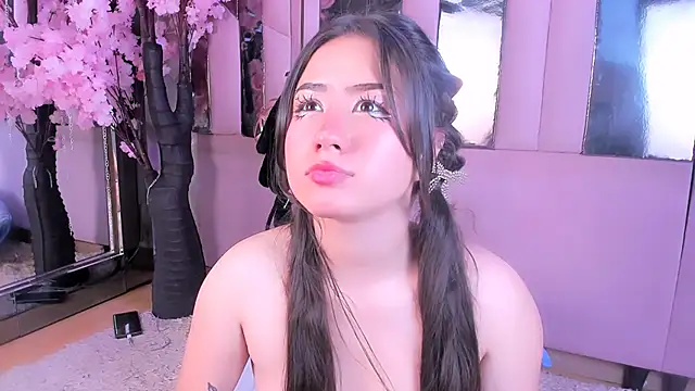 Naomistart's Live XXX Chat