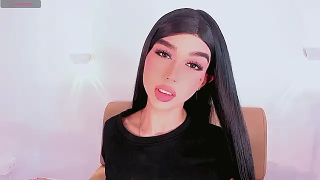 Miss-Saraii webcam show