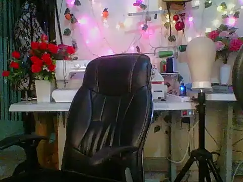 Anaconda2350: онлайн-секс-чат