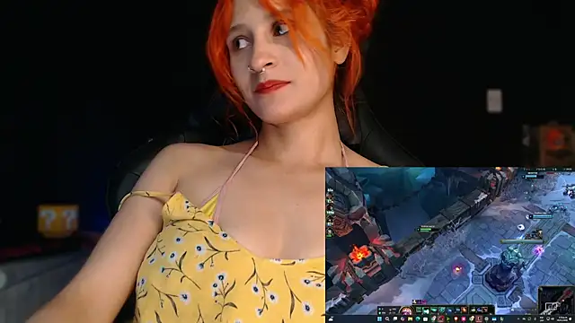 skinny_Raven Chat XXX in diretta