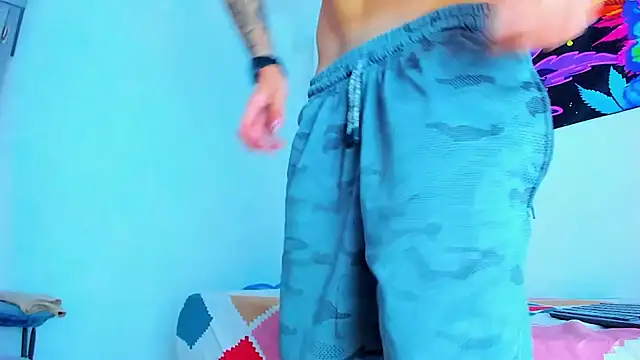 Sexyboy_666's Live XXX Chat