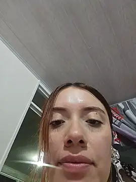 valery_mora's Live XXX Chat