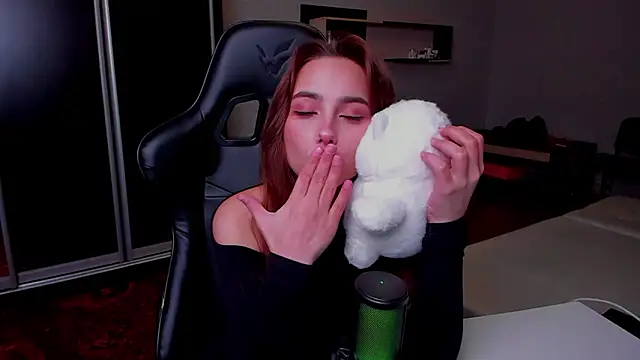 SilverDream's Live XXX Chat