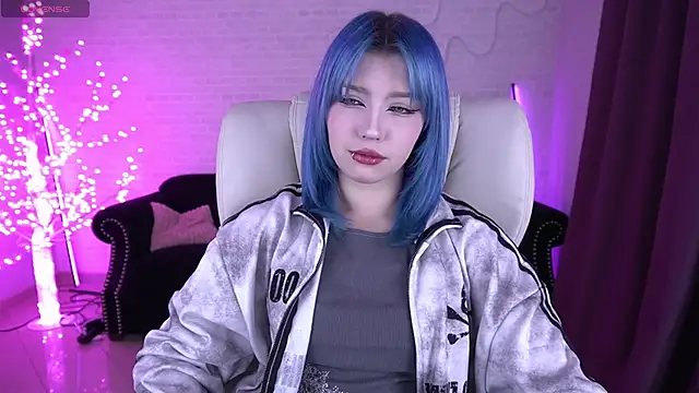 Chat +18 de SelenaIris ao vivo