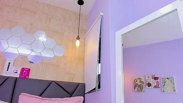 valentina-diiaz's Live XXX Chat