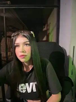 دردشة Linda_LS الجنسية المباشرة