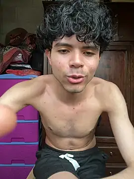 Chatroom XXX en direct de Axel-Mejia