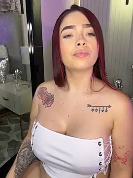 HannahCollyns' Live XXX Chat