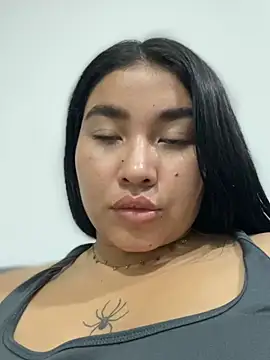 Chat +18 de Vickybon ao vivo