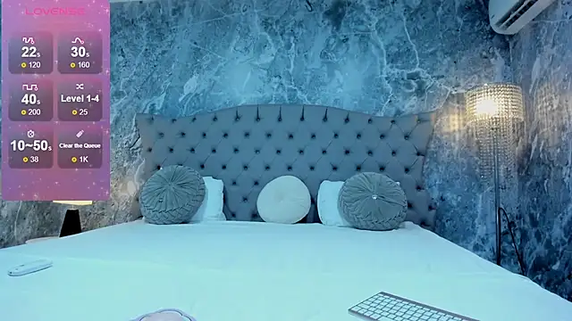 Chat +18 de Ada_Turner ao vivo