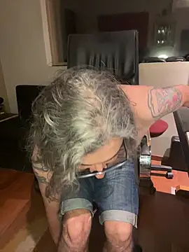 Pertunjukan Kamera Web maxxporong