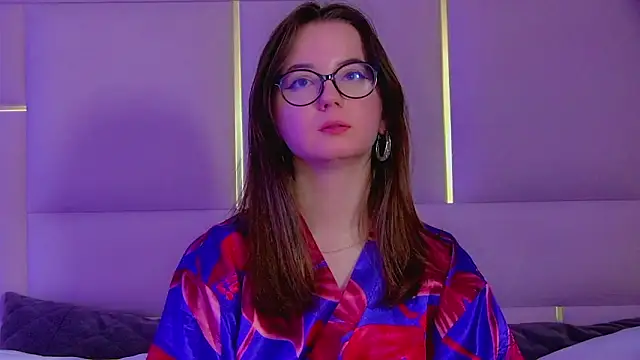 MoliLevran's Live XXX Chat