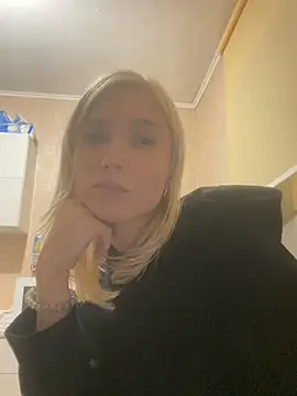 AngelJeni's Live XXX Chat