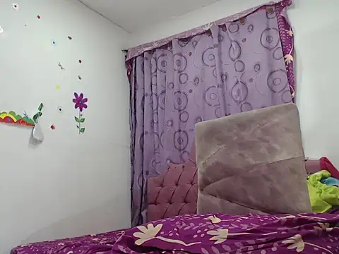 DannaTs1's Live XXX Chat