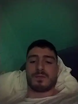 Show de Frankie9819 na webcam