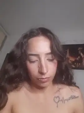 AlexxaAndRileyyのライブXXXチャット