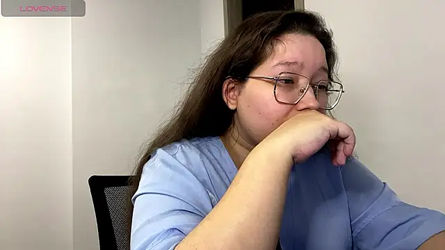 AemiliaLust's Live XXX Chat