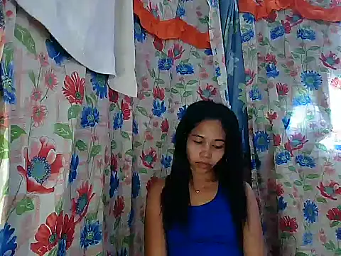 PinaySkinnyGirl's Live XXX Chat