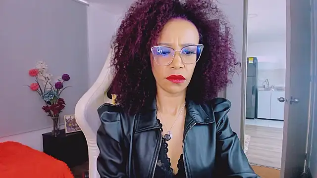 ScarlettMalbec's Live XXX Chat