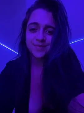 Alice777_'s Live XXX Chat