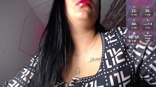 Chat +18 de emma_petit07 ao vivo