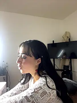 Chat +18 de EmmyEvans1 ao vivo