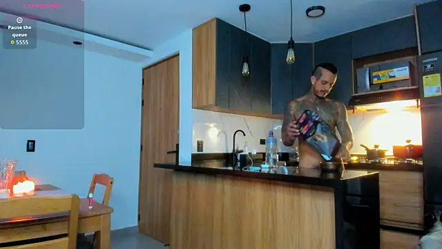 Chat +18 de fitnolan ao vivo