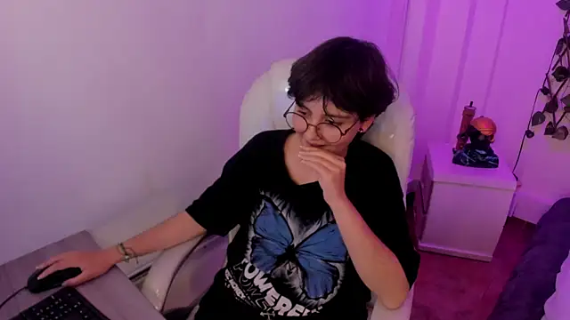 Czat XXX na żywo – Nathaly_ds