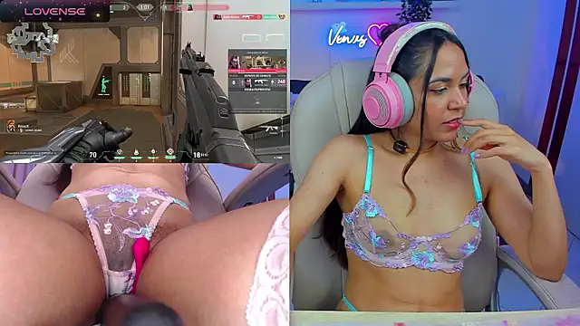 VenusIslove Pertunjukan Webcam