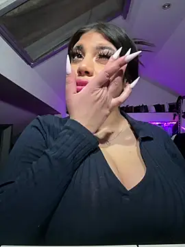 MinaKhalina 웹캠 쇼