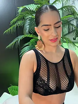 Czat XXX na żywo – Mau_White