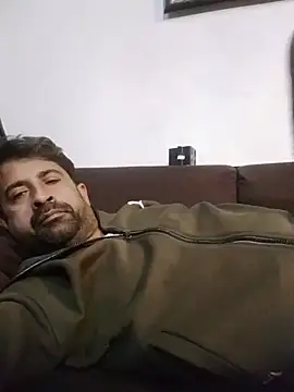 Show modela XxX_KING30 na web-kameri