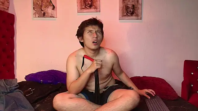 Chat XXX ao vivo de DomInferno_nom