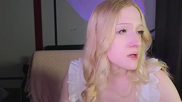 XXX chat uživo modela ATOMIC-KETCHUP