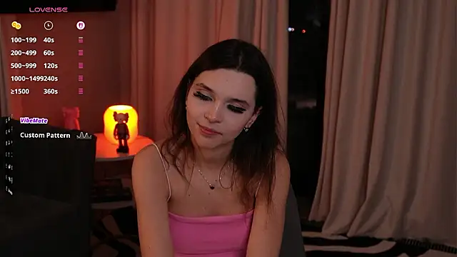 ElvaMell Chat XXX live