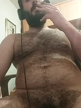 Show modela skrigul12 na web-kameri