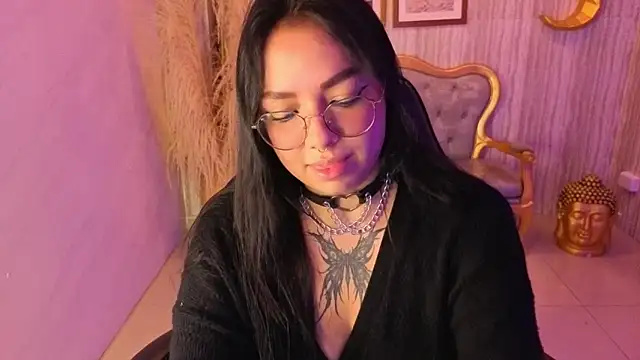 lexie_s লাইভ XXX চ্যাট