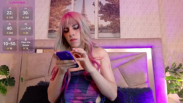 Luu_Blossom's Webcam Show