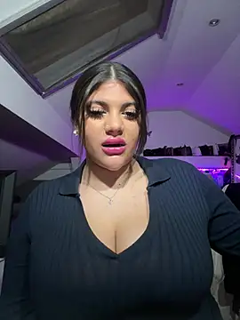 MinaKhalina Show in webcam