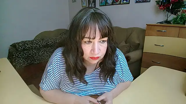 Lucretia_Goldi_ লাইভ XXX চ্যাট