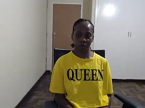 Chat XXX ao vivo de QUEENMANDYY