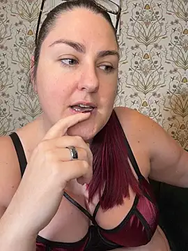 Lacey-BBW: онлайн-секс-чат