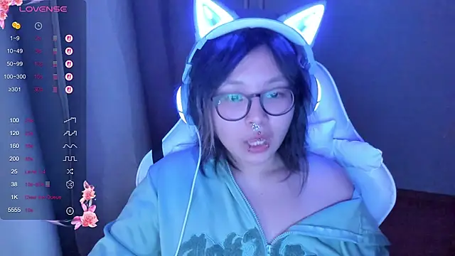 maydaykimmy: онлайн-секс-чат