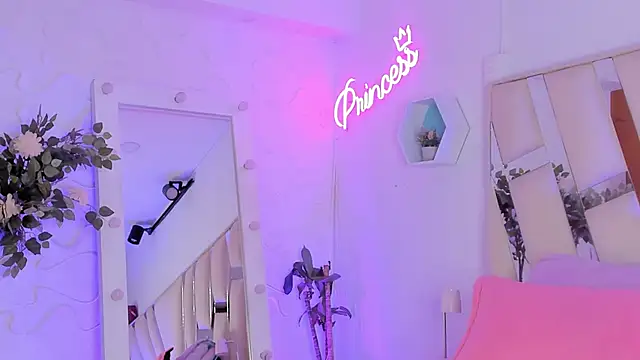 AmberCollens Show in webcam