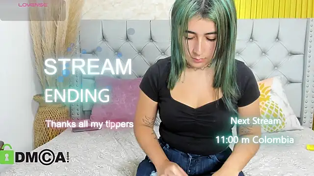 Skarlet_04 Pertunjukan Webcam